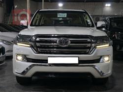 تۆیۆتا لاند کروزەر